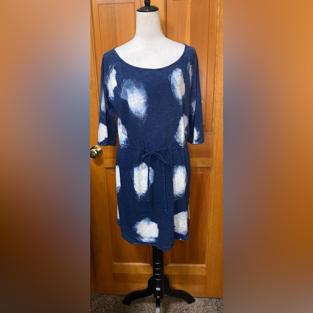 Plus Size Navy and White Tie-Dye Swim Cover-Up Dress - Picture 2 of 6